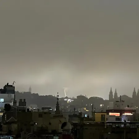 דירה With Terrace