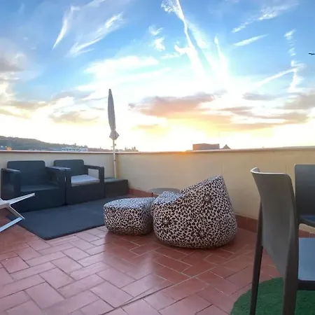 With Terrace Appartement