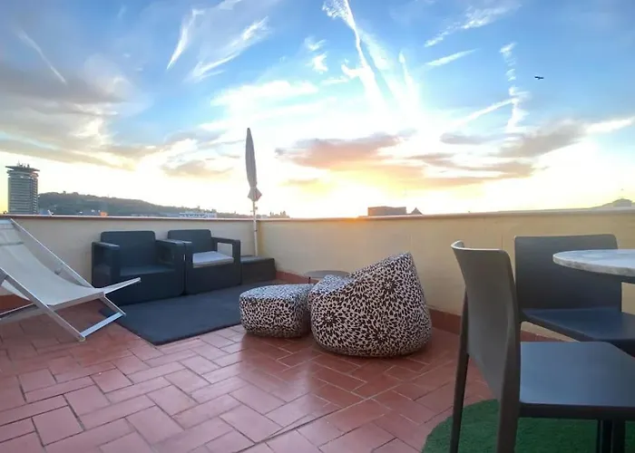 With Terrace شقة